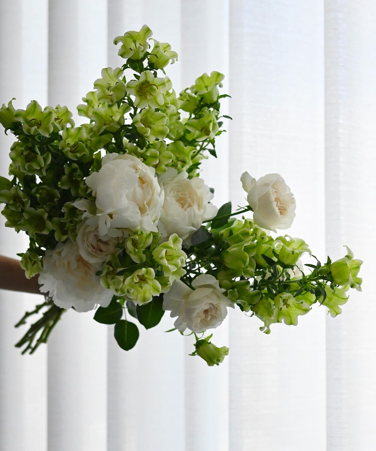 Seasonal Flower Bouquet M
