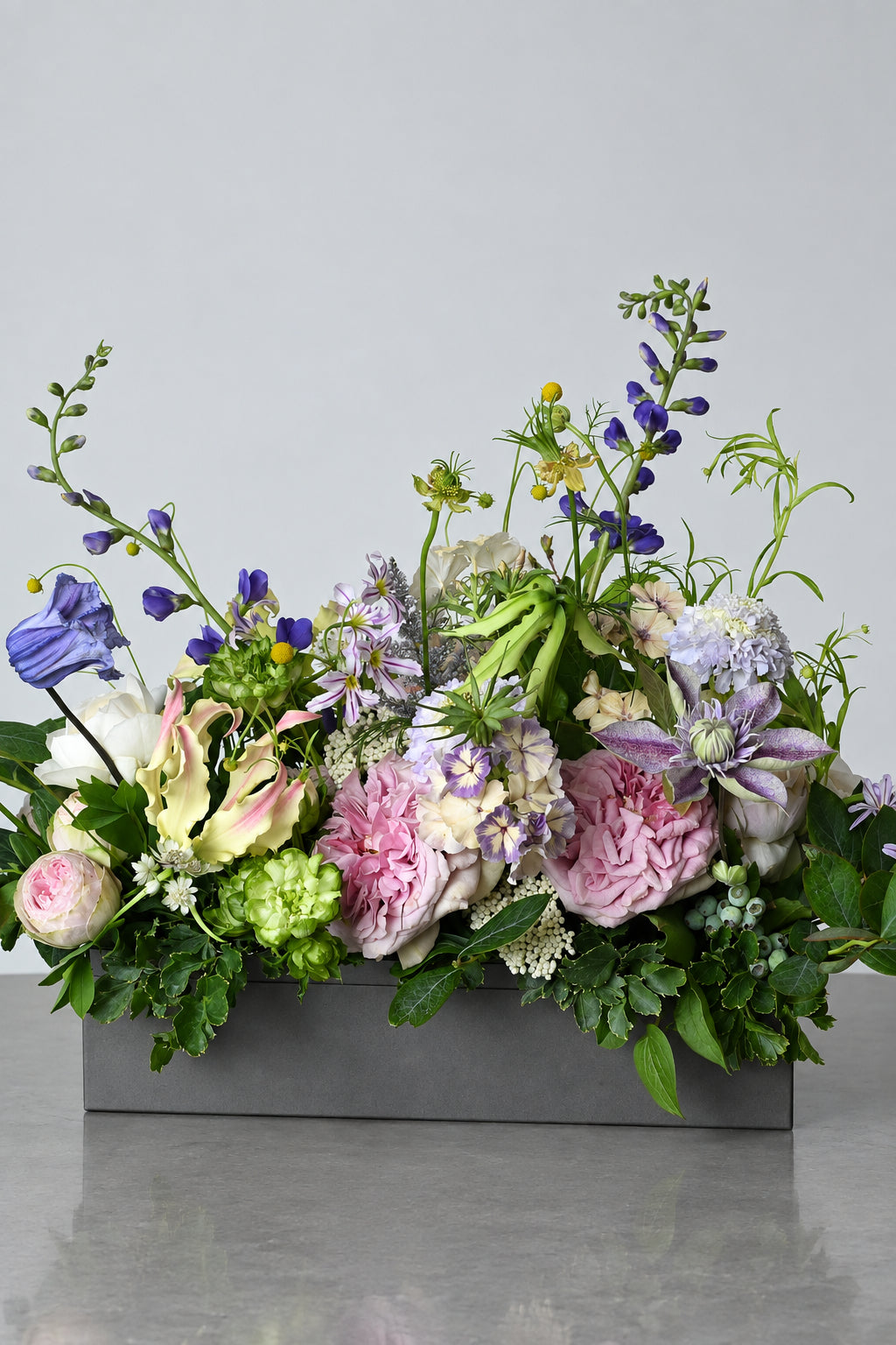 Seasonal Flower Arrangement M