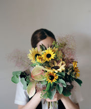 Seasonal Flower Bouquet M